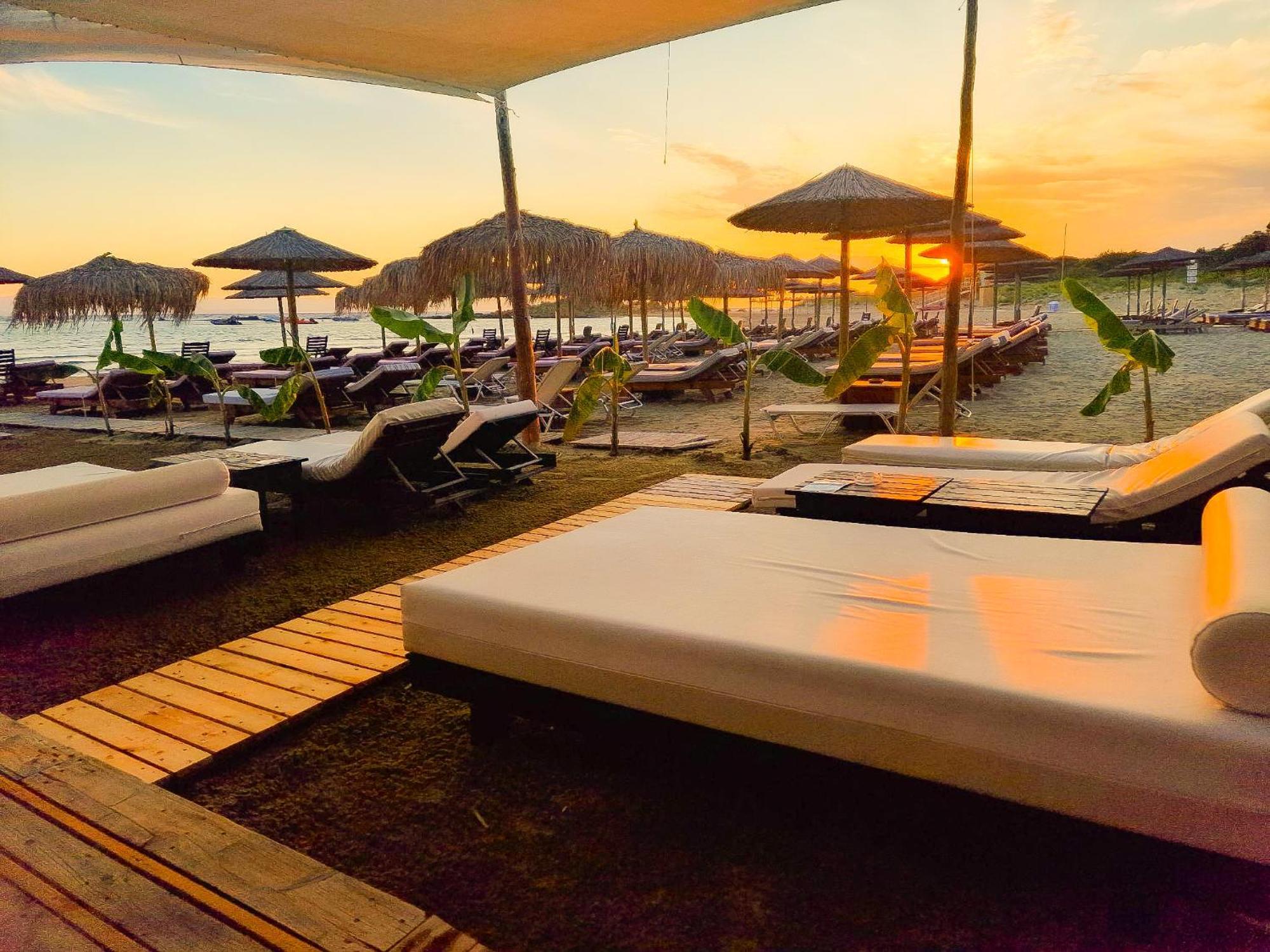 Brati II Beach Hotel Arkúdi Kültér fotó