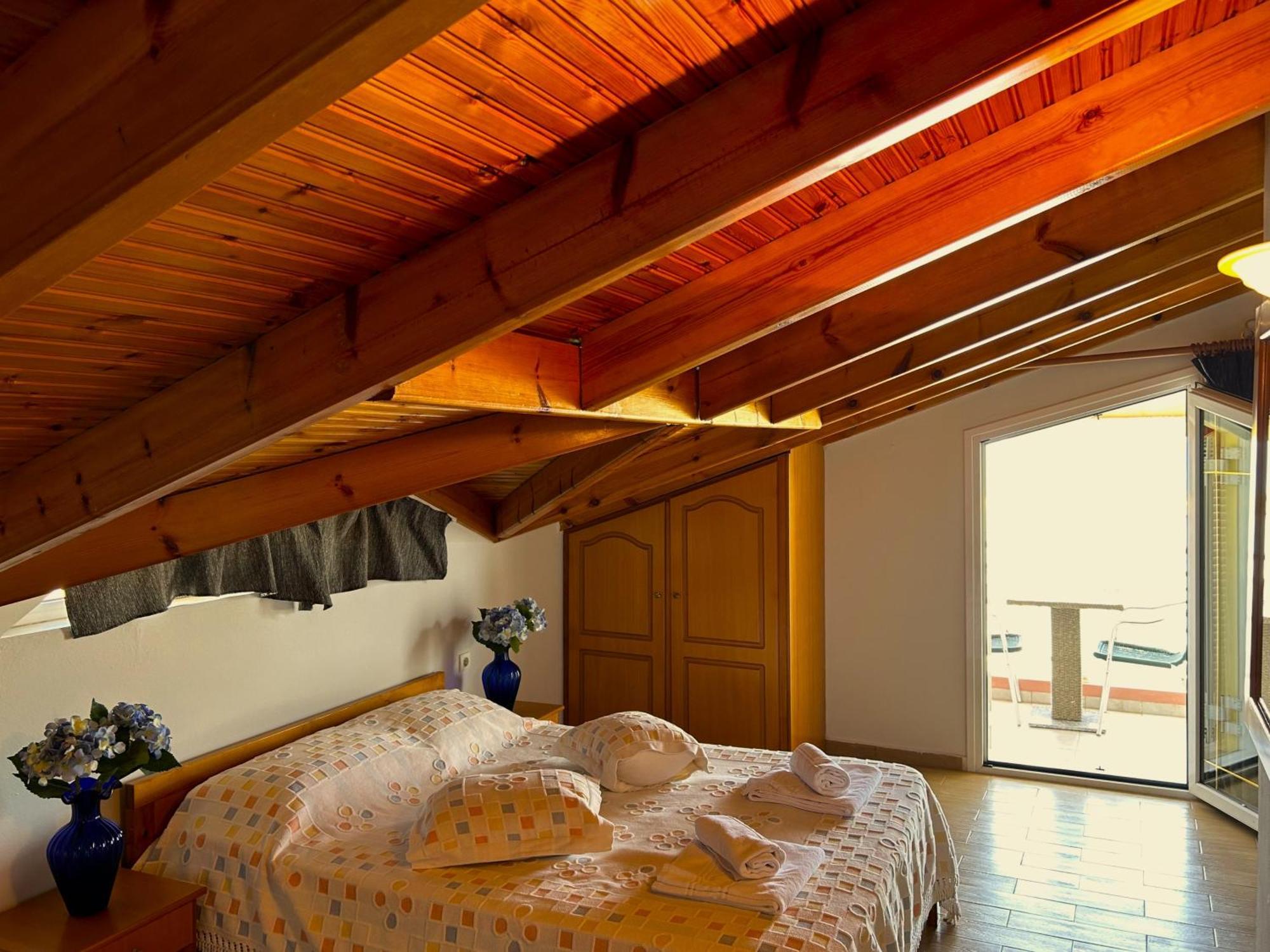 Brati II Beach Hotel Arkúdi Kültér fotó