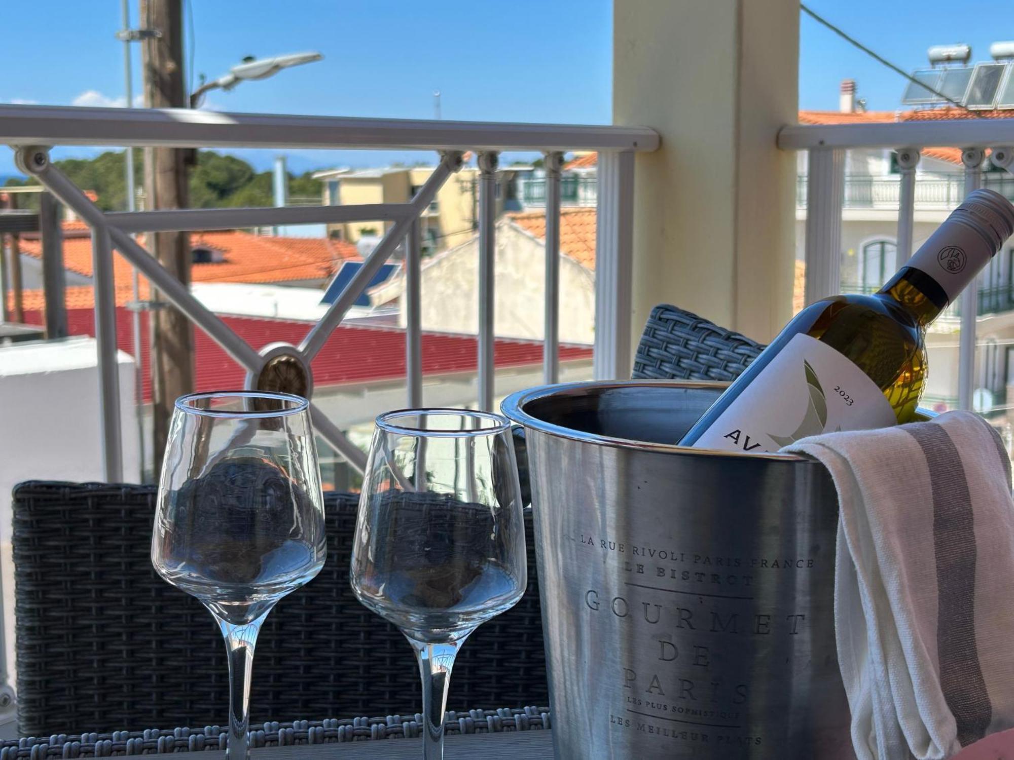 Brati II Beach Hotel Arkúdi Kültér fotó