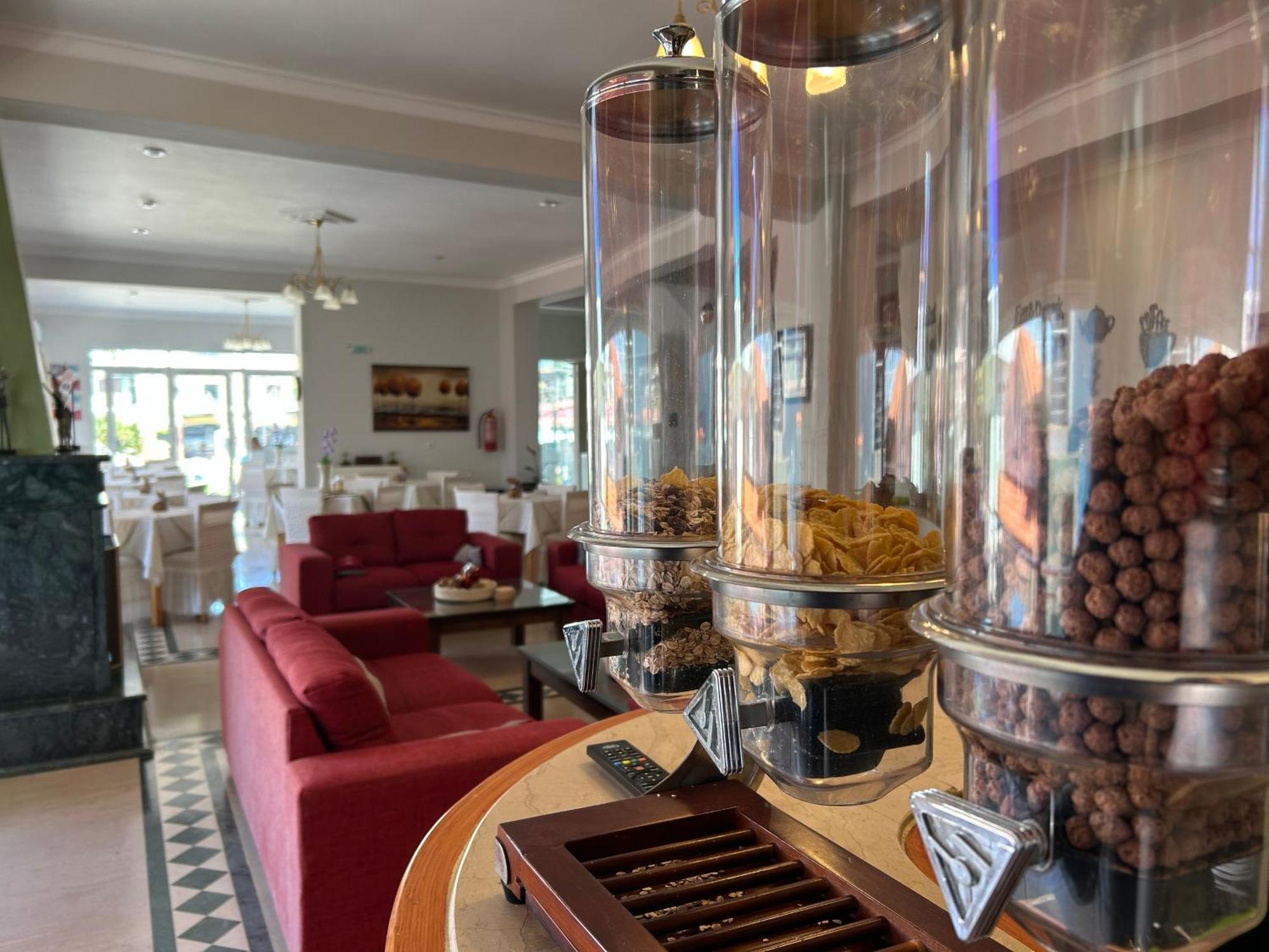 Brati II Beach Hotel Arkúdi Kültér fotó